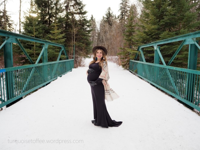 DIY Winter Maternity Photoshoot Boho Bridge Burberry